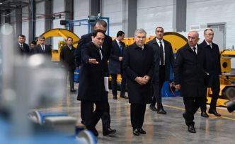 Özbekistan Cumhurbaşkanı Mirziyoyev, Teknopark şirketlerinin faaliyetlerini inceledi