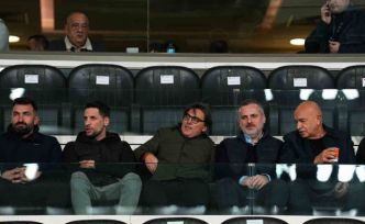 Vincenzo Montella, Başakşehir - Beşiktaş maçını tribünden takip etti