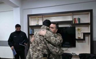 Ağrı Emniyet Müdürü Önder, Özel Harekât personeliyle iftarda bir araya geldi