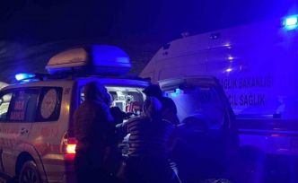 Ağrı’da rahatsızlanan hasta arazi tipi ambulansla hastaneye kaldırıldı