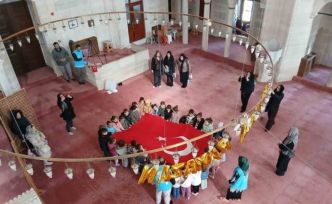 Babaeski’de minik öğrenciler Ramazan etkinliğinde cami ile tanıştı