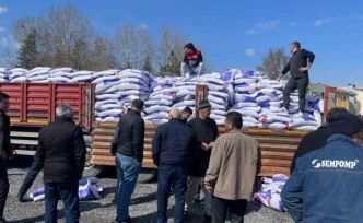 Beyşehir’de çiftçilere nohut tohumu dağıtıldı