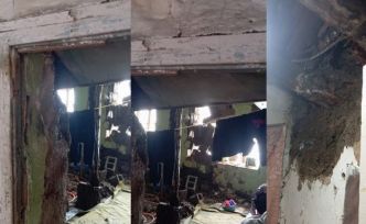 Hakkari’de bir ev çöktü