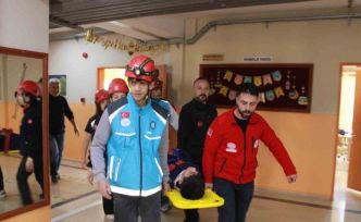 Siirt’te öğrencilerle deprem tatbikatı