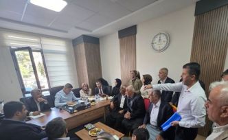 AK Parti’de "Halk Günü" Buluşması