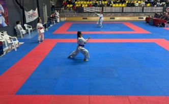 Azra Coşkun’dan Türkiye ikinciliği