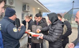 Bulanık’ta protokol ve polis sahada buluştu