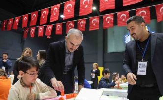 Çayırova’da öğrenciler akıl ve zeka oyunlarında ter döküyor