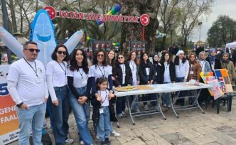 Ereğli’de 23 Nisan iki ayrı törenle kutlandı