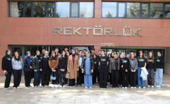 Fırat Üniversitesi’nde okul gezileri sürüyor