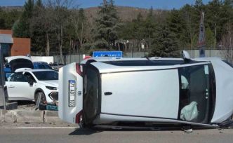 Kırıkkale’de iki otomobil çarpıştı: 1 yaralı