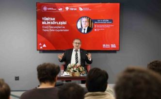 Öztürk "Yapay zeka her meslekte yeni bir dönem başlatıyor"