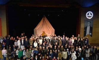 Tiyatro tutkunları Atakum’da buluştu