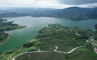 Yağmurlar Samsun’a içme suyu sağlayan barajları doldurup taşırdı