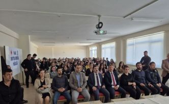 Yalvaç’ta bağımlılıkla mücadele panelinde toplumsal farkındalık mesajı verildi