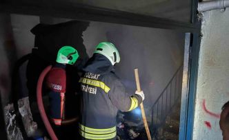 Yozgat’ta metruk binada çıkan yangın kısa sürede söndürüldü
