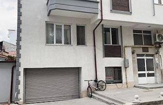 Birlikte yaşadığı eski eşini boğarak öldüren şahsın ev sahibi yaşananları anlattı: