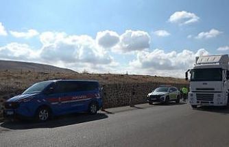 Kilis-Gaziantep karayolunda motosiklet kazası: 2 yaralı