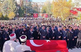 Bilecik şehidini 15 bin kişi ile uğurladı