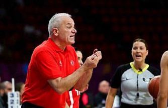 Galatasaray, Ekrem Memnun ile yollarını ayırdı