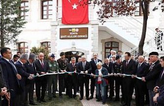 Konya Büyükşehir tarafından yenilenen Şehit Aileleri Derneği binasının açılışı dualarla yapıldı