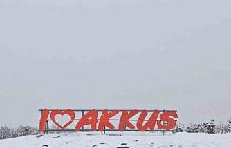 Ordu’nun yükseklerinde kar yağışı