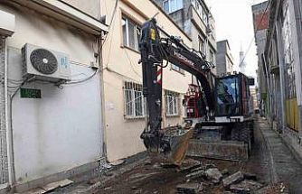 Osmangazi’de eski asfaltlar yenileniyor