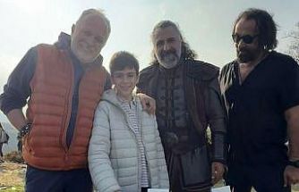 ’Şehzade Mustafa’ya sette doğum günü sürprizi