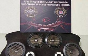 Uyanıklık yapıp kıyafet değiştirmeleri işe yaramadı, kıskıvrak yakalandılar