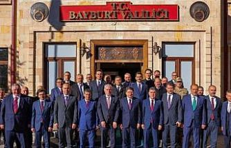 Adalet Bakanı Tunç Bayburt Valiliğini ziyaret etti