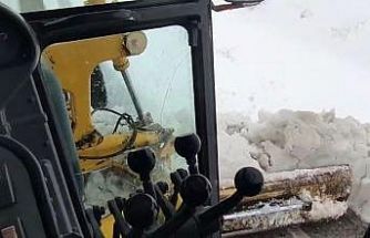 Adana’yı Kayseri’ye bağlayan Gezbeli Geçidinde kapanan yol açıldı