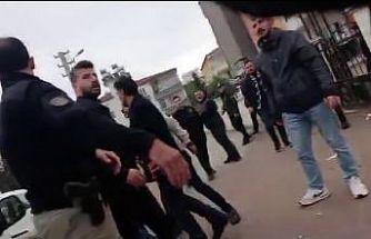 Adıyaman’da intihar olayını haber yapan gazetecileri polisler darbetti