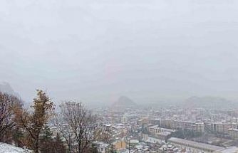 Afyonkarahisar’da kar yağışı etkili oldu