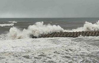 Akçakoca’yı fırtına vurdu