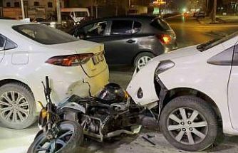 Aksaray’da 4 araçlı zincirleme kaza: 1 yaralı