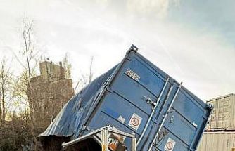 Almanya’da kontrollü patlatmada yanlış tespit: 28 konut hasar gördü, 58 kişi evsiz kaldı