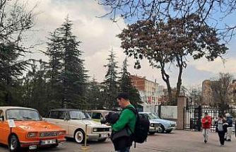Anadol araçlarının sergilendiği ’Anadol’un Doğuşu Sergisi’ ziyarete açıldı