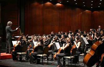 Anadolu Üniversitesi Senfoni Orkestrası’ndan yeni yıl konseri