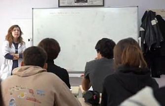 Antakya’da gençlik akademisi öğrencileri geleceğe hazırlıyor