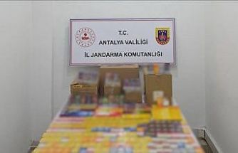 Antalya’da kaçak bin 660 adet elektronik sigara ve 7 bin 500 paket sigara ele geçirildi