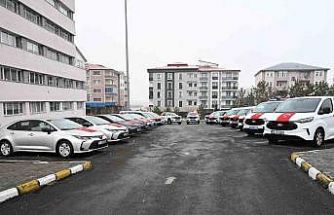 Ardahan’da emniyete tahsis edilen 20 yeni araç törenle hizmete alındı