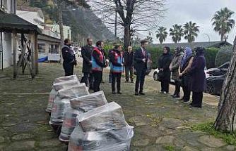 Ayancık’ta kadın üreticilere makine desteği