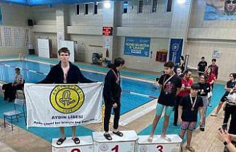 Aydın Lisesi öğrencilerinden spor müsabakalarında madalya başarısı