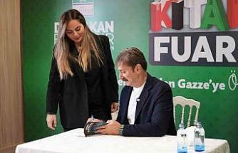 Bahçelievler Belediye Başkanı Hakan Bahadır söyleşi ve imza günü yaptı