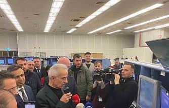 Bakan Uraloğlu: "2025 yılında üst üste 6 kez toplam trafik, 8 kez transit uçuş rekoru kırdık"