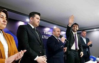 Başkan Albayrak: "EBB kendi uhdesinde olan tarife belirleme yetkisini dahi alt belediyelere devrederek sorumluluktan kaçmaktadır"