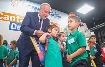 Başkan Sandıkçı: "Eğitim yolculuğunun her aşamasında öğrencilerimizin ve ailelerimizin yanındayız"