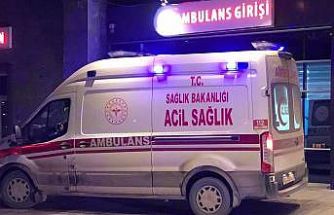 Bilecik’te otobüs ile otomobil çarpıştı: 3 yaralı