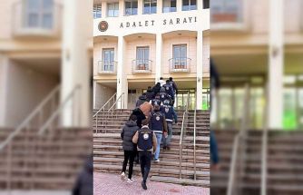 Bodrum’da kaçak göçmen çetesi çökertildi: 3 tutuklama