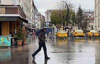 Bolu’da sağanak vatandaşlara zor anlar yaşattı